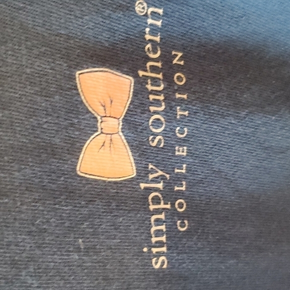 Simply Southern blue SS lama Tee shirt  Medium preowned - Picture 5 of 9